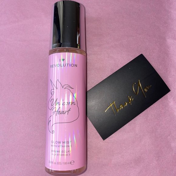 Revolution Cosmetics Glow Mist w/Vitamin E - Picture 1 of 1